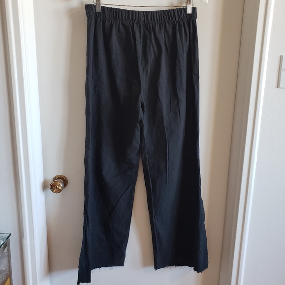 Forever 21 Black Lounging Pants 52%Linen 48%Rayon Raw Hem Ankle Slit Woman Large - Picture 2 of 9
